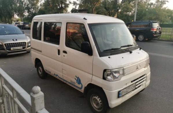 神似五菱之光！三菱重启轻型商用电动车生产满足物流需要 - 智能汽车