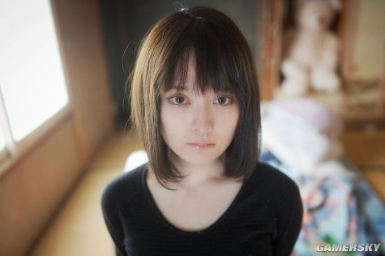 日本“破产美少女”走红网络 从城市被迫搬到乡下的正妹