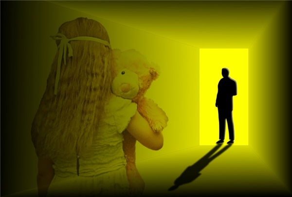 女主播受人胁迫进行网络直播？官方通报：为涨粉恶意误导