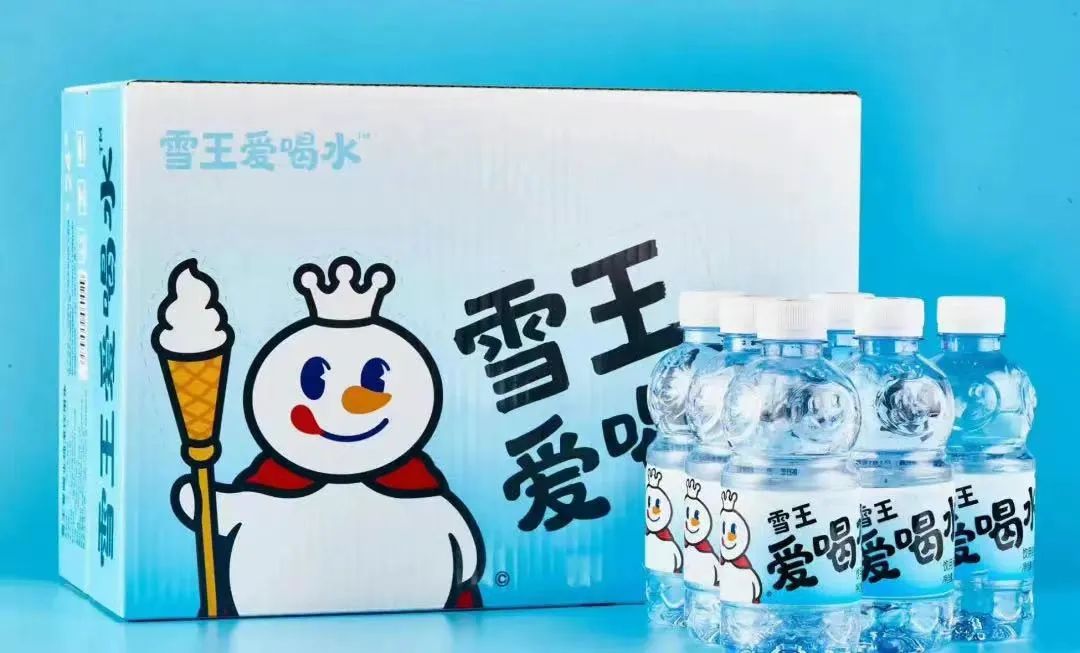 一年营收103亿的蜜雪冰城，又开始卖水了！